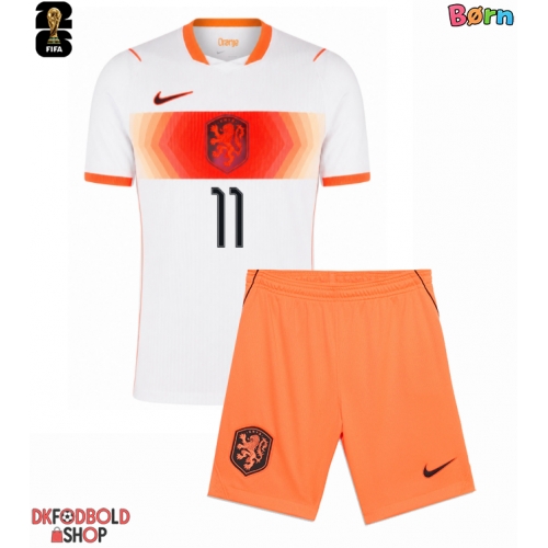 Holland Cody Gakpo #11 Udebanesæt Børn VM 2026 Kort ærmer (+ korte bukser)